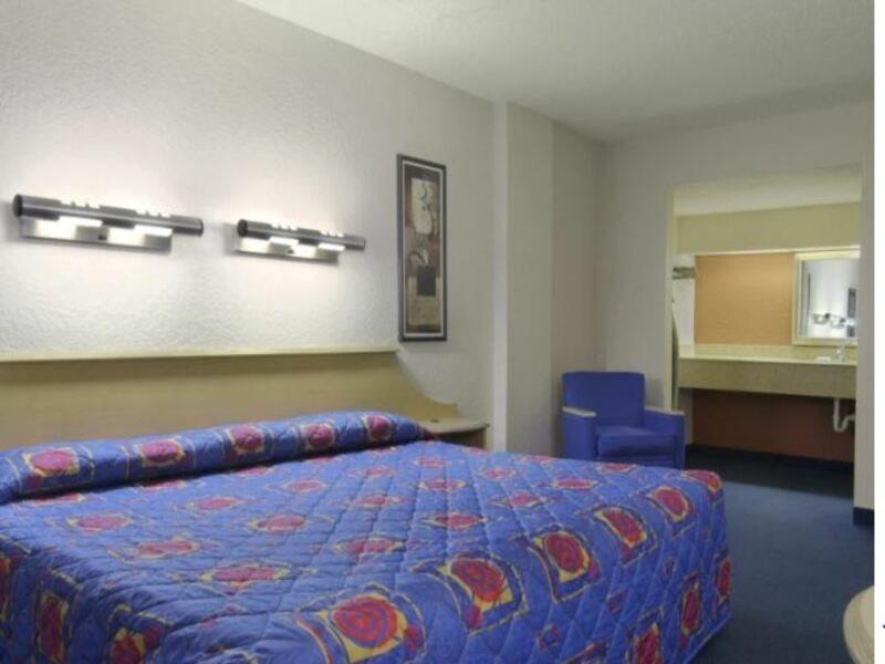 Econo Lodge Palm Harbor - Clearwater Luaran gambar