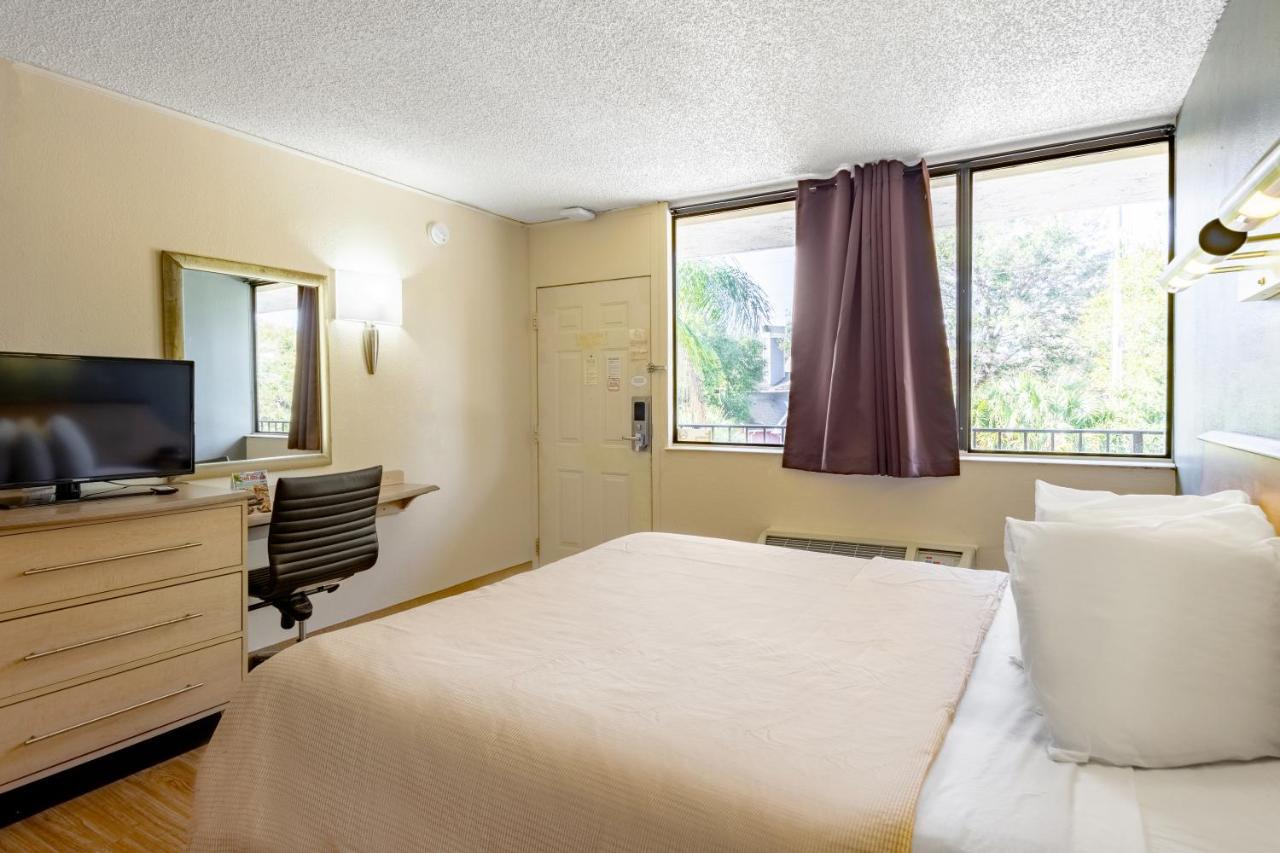 Econo Lodge Palm Harbor - Clearwater Luaran gambar