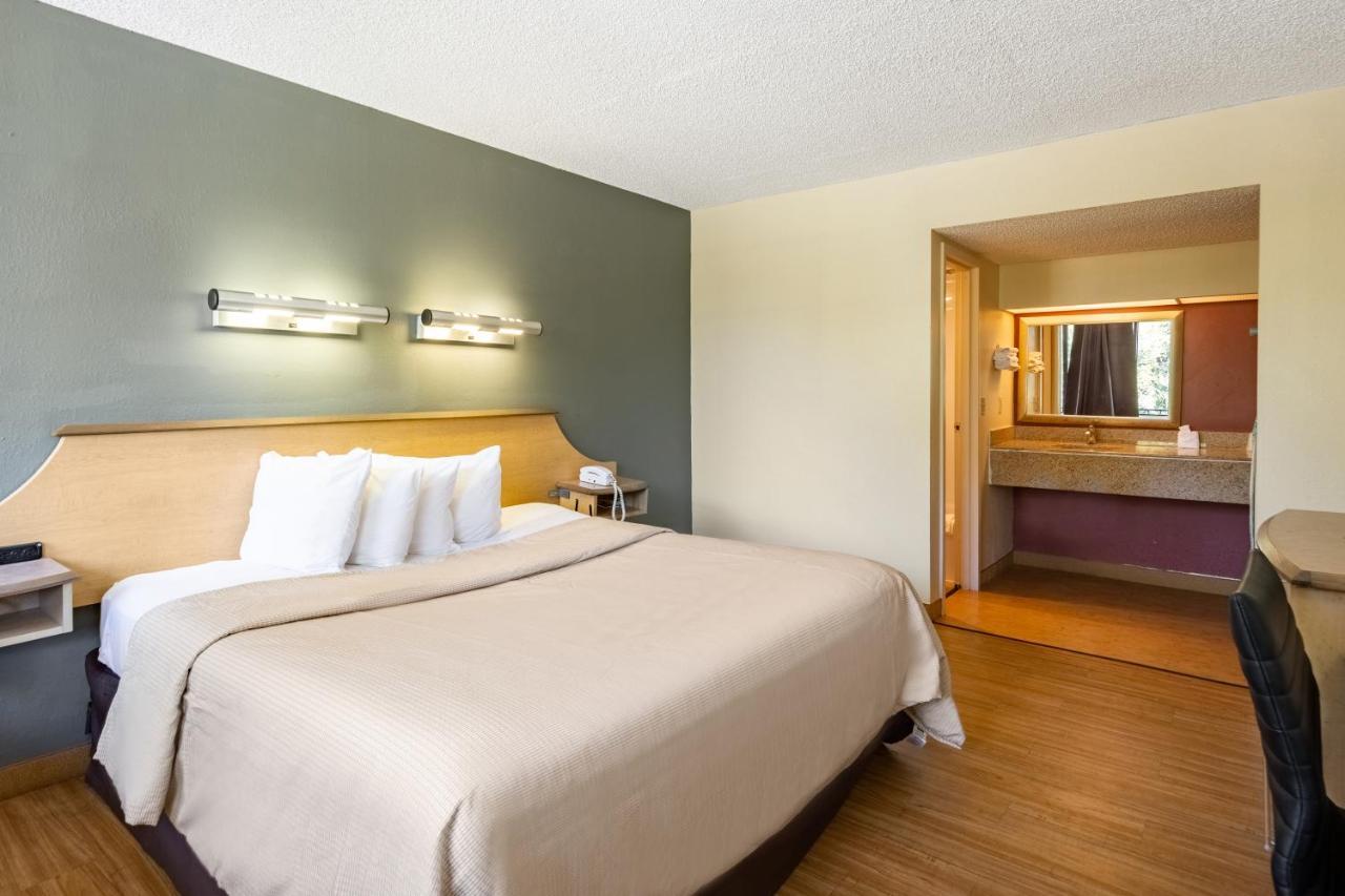 Econo Lodge Palm Harbor - Clearwater Luaran gambar