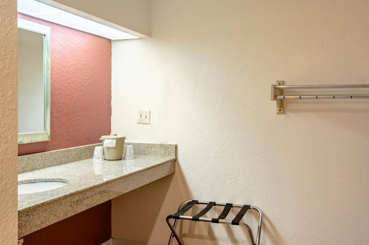 Econo Lodge Palm Harbor - Clearwater Luaran gambar