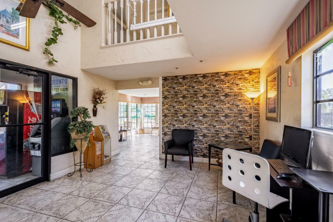 Econo Lodge Palm Harbor - Clearwater Luaran gambar
